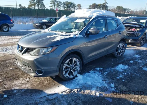 2017 Nissan Rogue Sport Sl z USA, uszkodzony, nr VIN JN1BJ1CR7HW122162